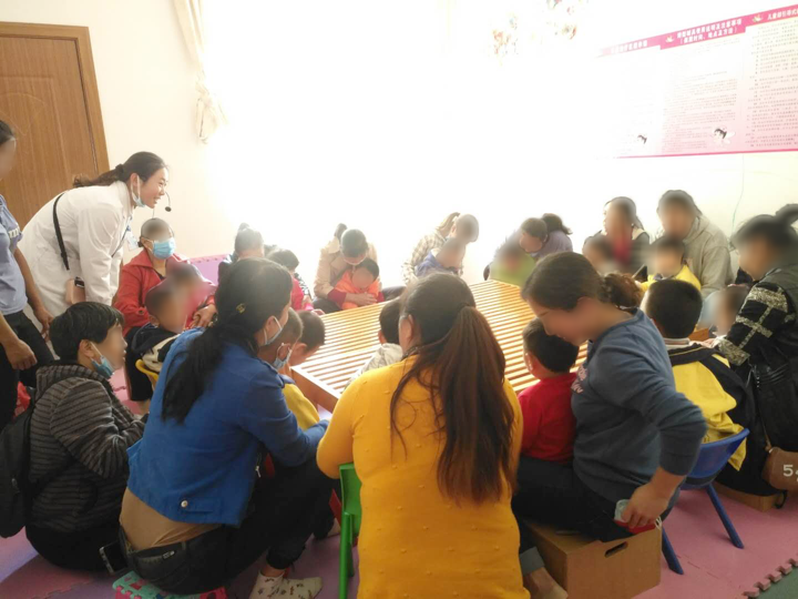 世界自閉癥日——用愛(ài)喚醒星星的孩子！