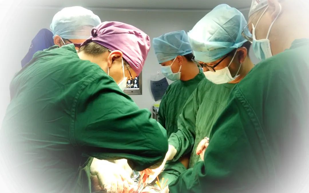 【保山安利醫(yī)院】醫(yī)師節(jié)隨機采訪，這里有童真、質樸、感人的話語，送給醫(yī)生們的祝福！