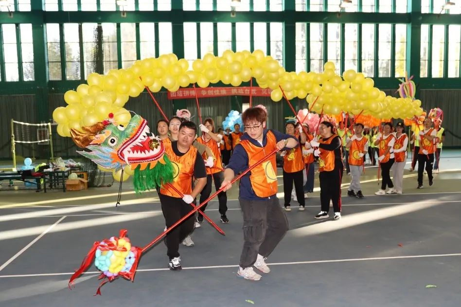 “同心同行，聚力共贏”安利醫(yī)院員工拓展訓(xùn)練!