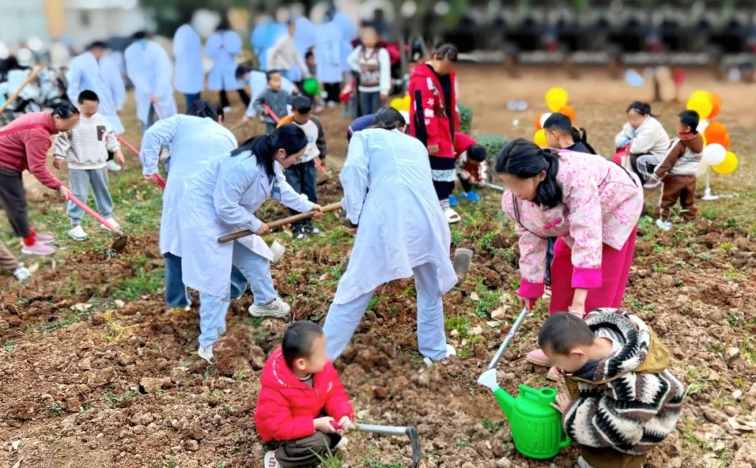 “春種希望·童夢啟航”康復(fù)兒童社會實(shí)踐活動
