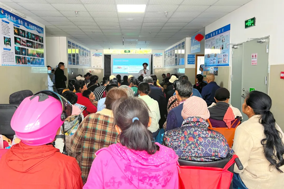 守護骨骼健康，共筑幸福人生——保山安利醫(yī)院“全民骨骼養(yǎng)護日”活動圓滿落幕